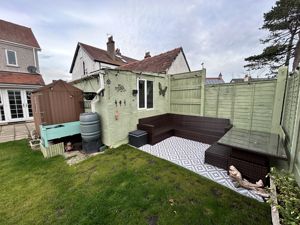 Photo 27- click for photo gallery